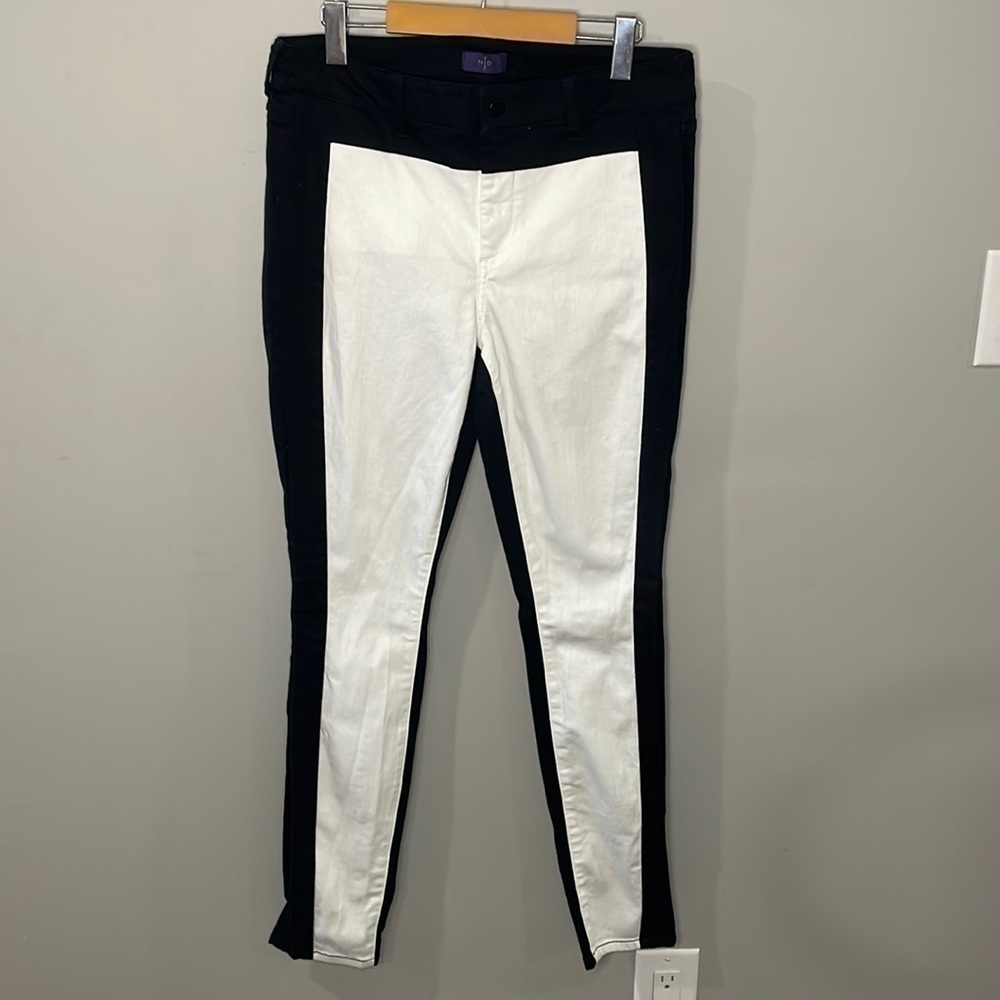 NYDJ Black & White Slimming Legging Women's Size 10 Lift Tuck Technology